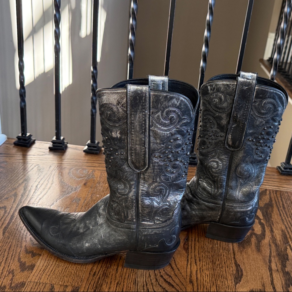 Lucchese Diva Agata Limited Edition, Rare black studded/metallic boots size 8B - Picture 6 of 12
